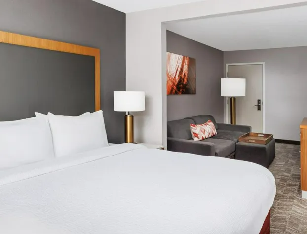 Springhill Suites by Marriott Warwick hotel detail image 3