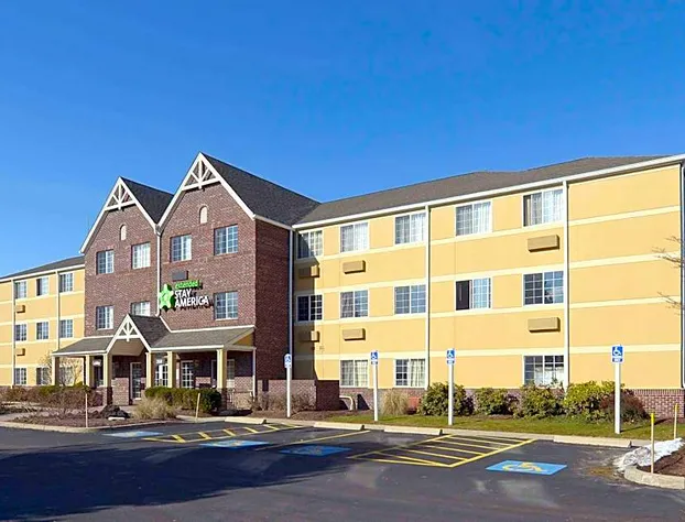 Extended Stay America Select Suites Providence Airport hotel detail image 4