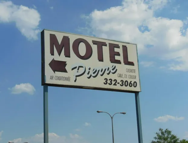 Motel Pierre hotel detail image 1