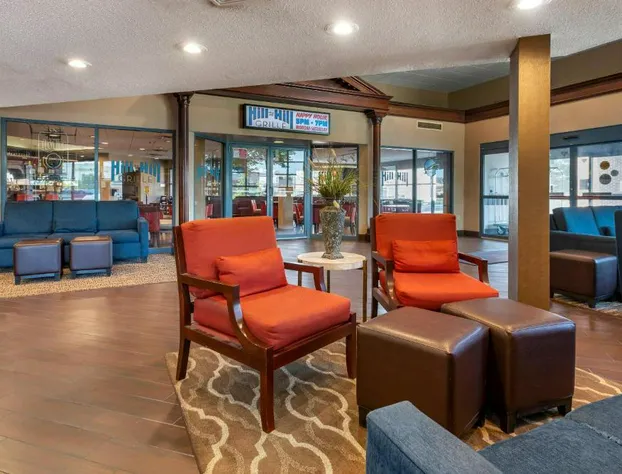 Comfort Suites Bethlehem Near Lehigh University and LVI Airport hotel detail image 2