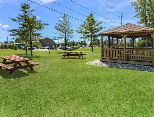 Quality Inn & Suites hotel detail image 1