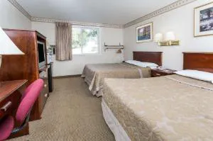 Super 8 by Wyndham Colorado Springs/Chestnut Street hotel hero