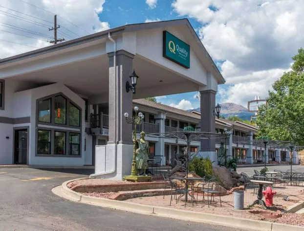 Quality Inn & Suites Manitou Springs at Pikes Peak hotel detail image 2