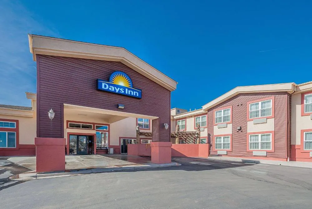 Days Inn by Wyndham Manitou Springs hotel hero
