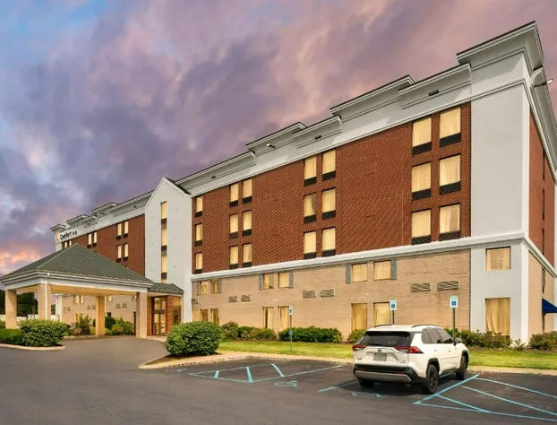 Comfort Inn Lehigh Valley West - Allentown hotel detail image 3