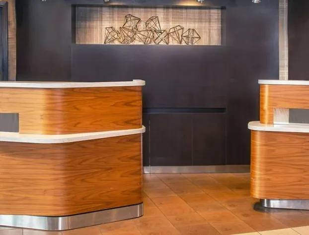 Comfort Inn & Suites Bethlehem Lehigh Valley Airport hotel detail image 3