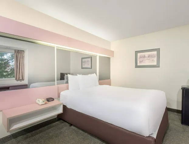 Knights Inn Allentown hotel detail image 3