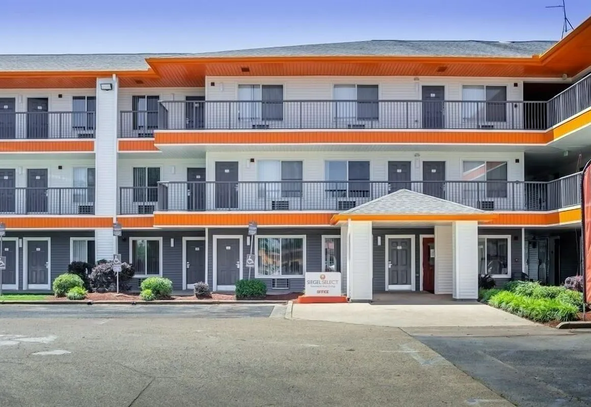 Siegel Select Bossier City hotel hero