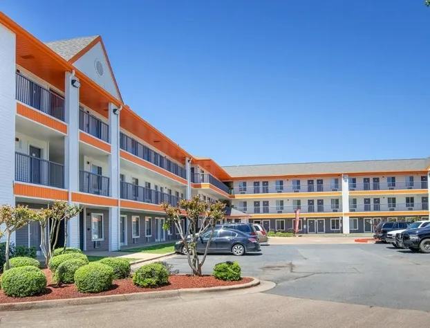 Siegel Select Bossier City hotel detail image 1