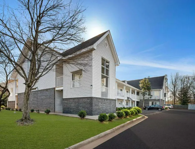 Rodeway Inn Charlotte Independence Blvd. hotel detail image 2