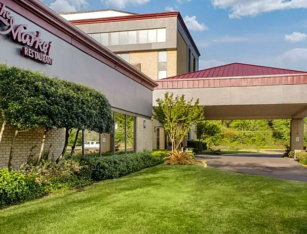 Ramada by Wyndham Shreveport Airport hotel detail image 1