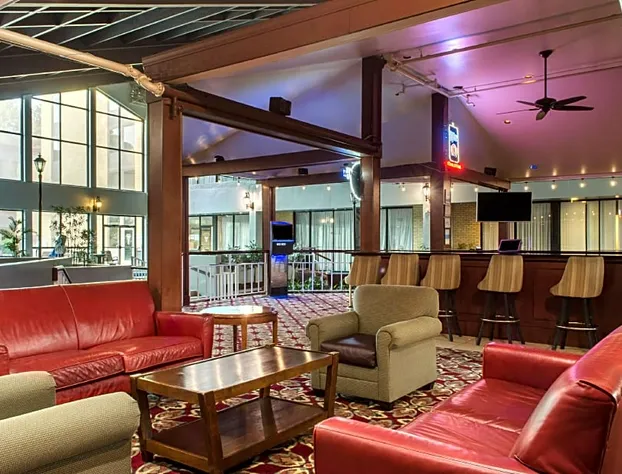 Ramada by Wyndham Shreveport Airport hotel detail image 4