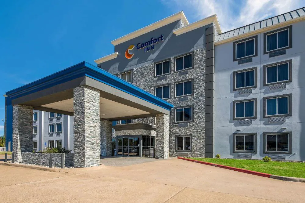 Comfort Inn Bossier City Casino Area near Shreveport Downtown hotel hero