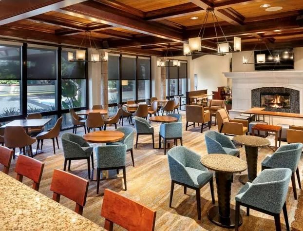 DoubleTree by Hilton Ontario Airport hotel detail image 4