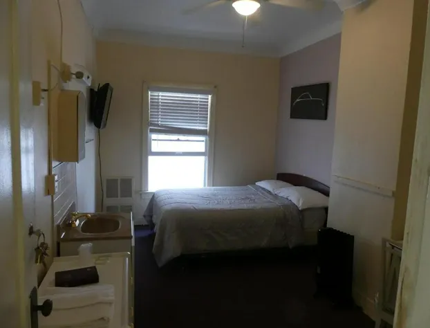 Hotel del Flores hotel detail image 3