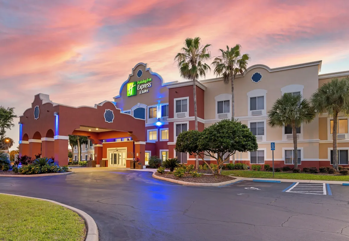 Holiday Inn Express Hotel & Suites The Villages by IHG hotel hero