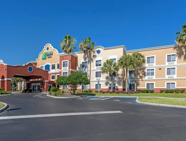 Holiday Inn Express Hotel & Suites The Villages by IHG hotel detail image 4