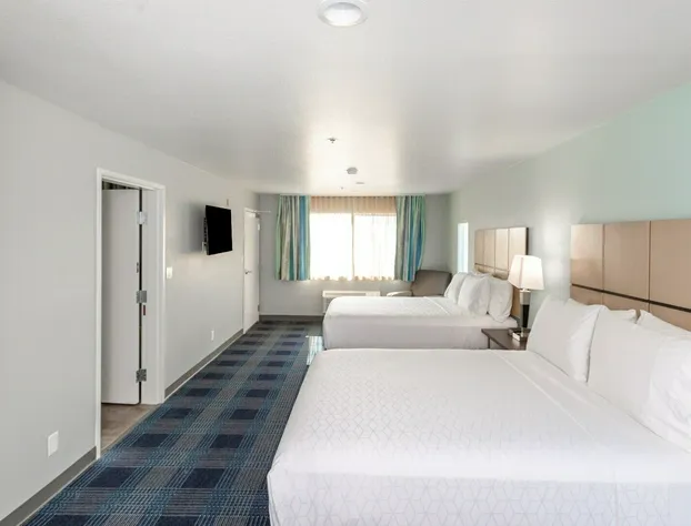 Extended Studio Hotel Ontario hotel detail image 2