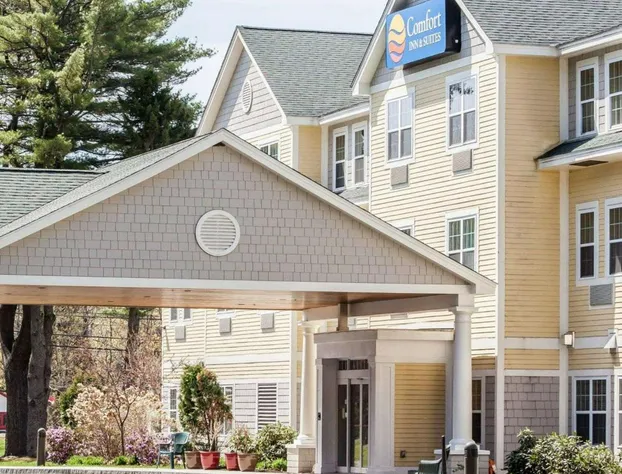 Comfort Inn & Suites Scarborough - Portland hotel detail image 3