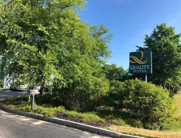 Comfort Suites hotel detail image 3