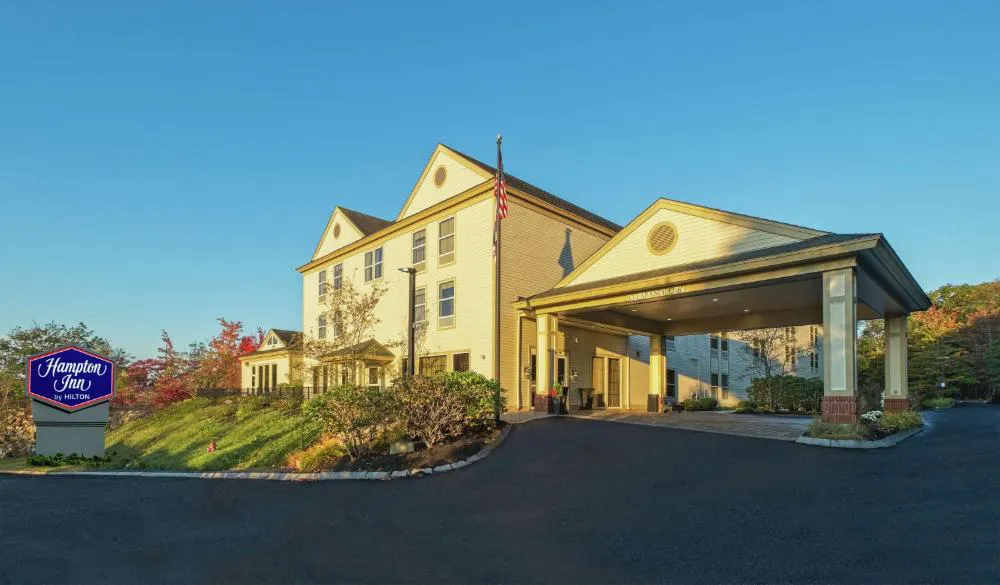 Hampton Inn Freeport/Brunswick hotel hero