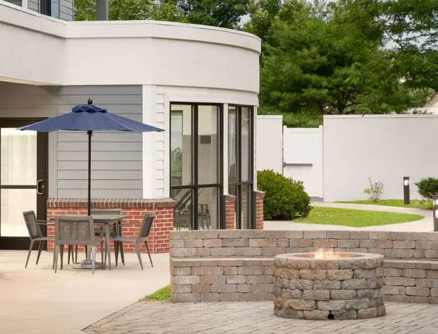 Courtyard by Marriott Portland Airport hotel detail image 3