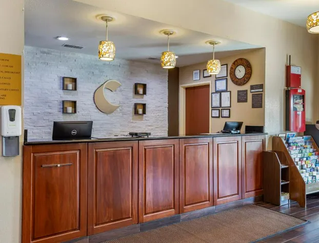 Comfort Inn & Suites North Aurora - Naperville hotel detail image 2