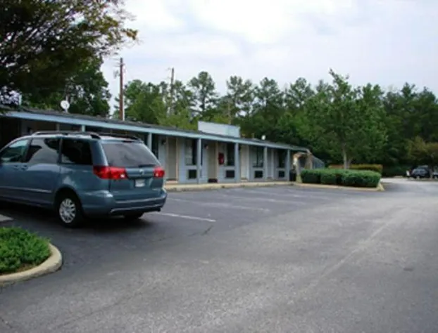 Knights Inn Columbia hotel detail image 2