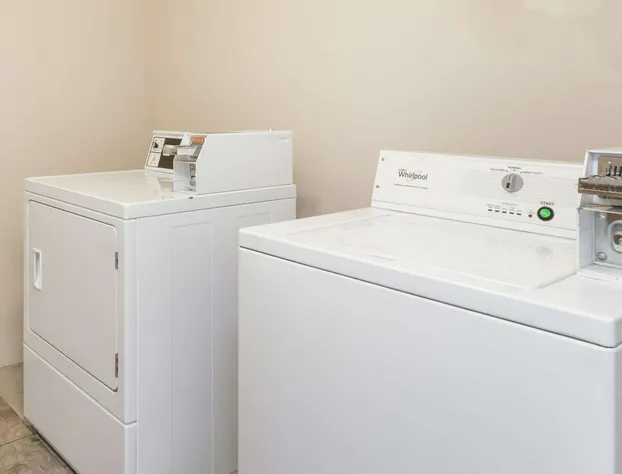 Knights Inn Columbia hotel detail image 4