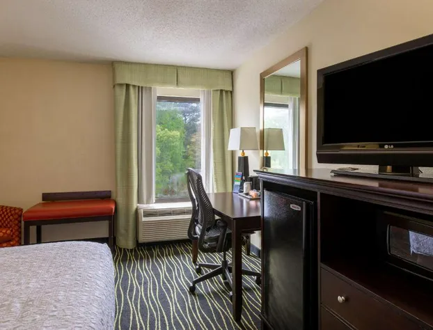 Hampton Inn Columbia I-26/Harbison Blvd. hotel detail image 2