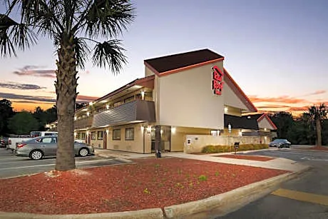 Red Roof Inn Columbia East - Ft Jackson hotel detail image 2