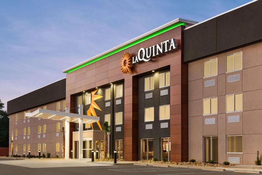 La Quinta Inn by Wyndham Columbia NE/Fort Jackson hotel hero