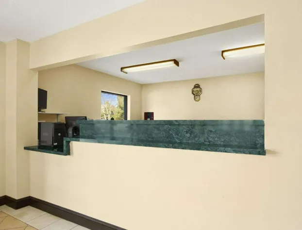 Ramada Limited Columbia hotel detail image 2