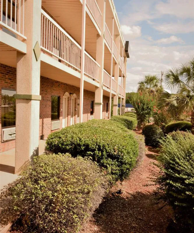 Rodeway Inn Harbison Area hotel hero