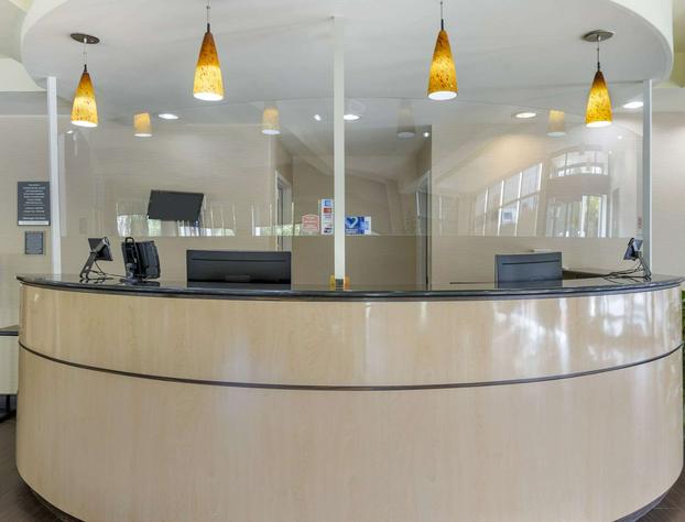 Comfort Suites Columbia Northeast - Fort Jackson hotel detail image 2