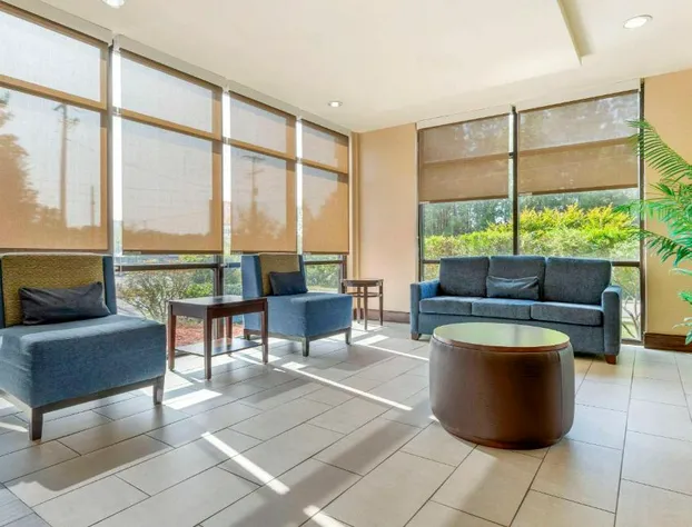 Comfort Suites Columbia Northeast - Fort Jackson hotel detail image 3