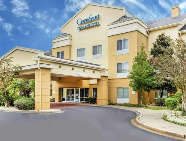 Comfort Inn & Suites Camden hotel detail image 1
