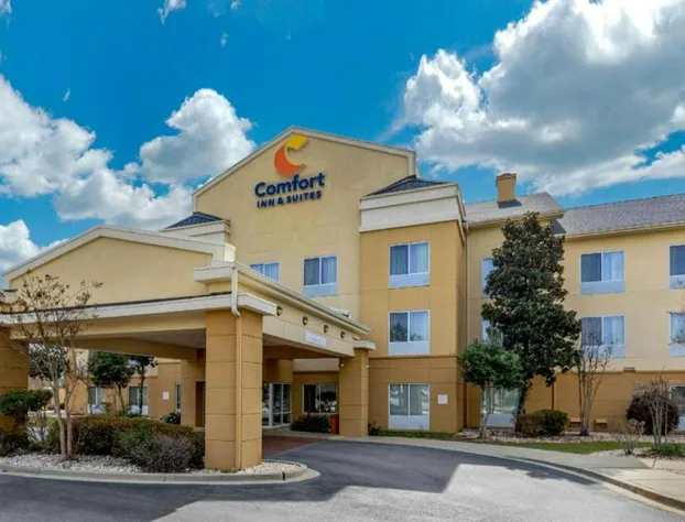 Comfort Inn & Suites Camden hotel detail image 2