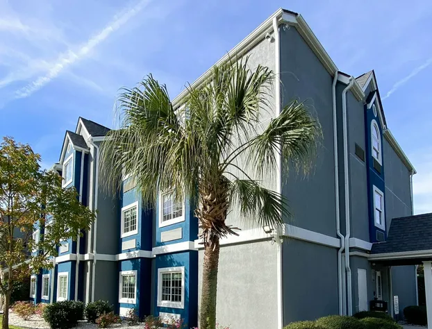 Microtel Inn & Suites by Wyndham Columbia/At Fort Jackson hotel detail image 1