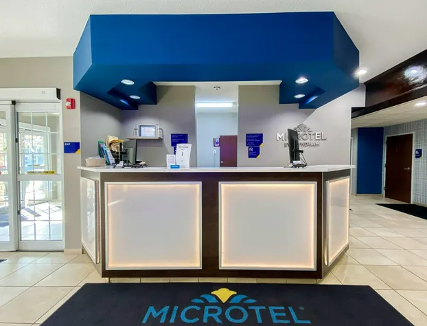 Microtel Inn & Suites by Wyndham Columbia/At Fort Jackson hotel detail image 3