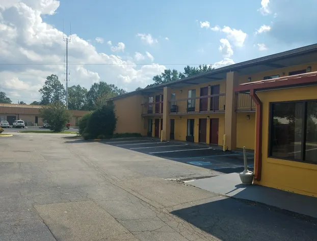 Quality Inn hotel detail image 2