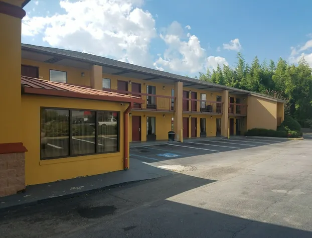 Quality Inn hotel detail image 3