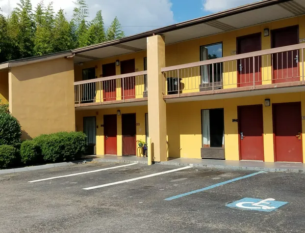 Quality Inn hotel detail image 4