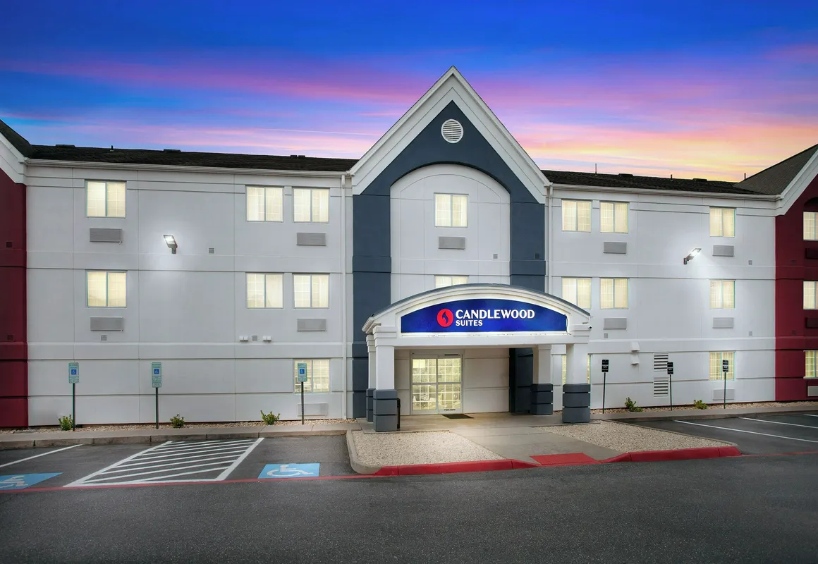 Candlewood Suites Harrisonburg by IHG hotel hero