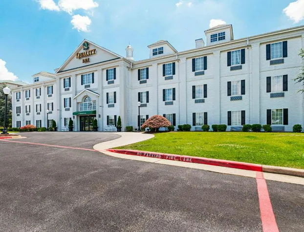 Quality Inn Harrisonburg I-81 hotel detail image 2