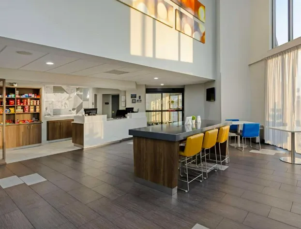 Best Western Plus Harrisonburg hotel detail image 2