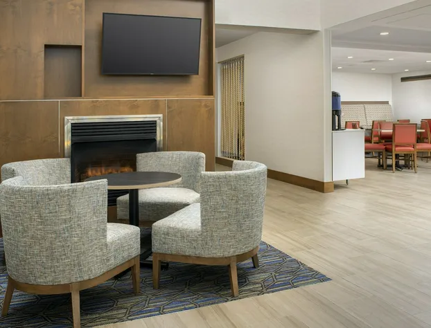 Holiday Inn Express & Suites Annapolis by IHG hotel detail image 2
