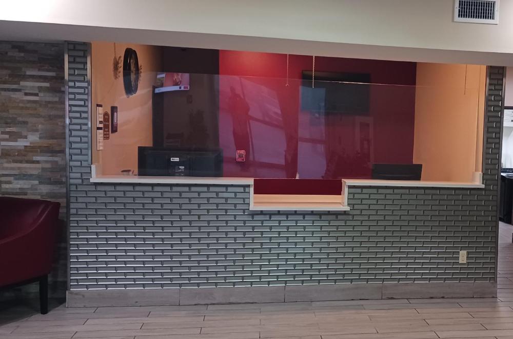 Red Roof Inn Baton Rouge hotel hero