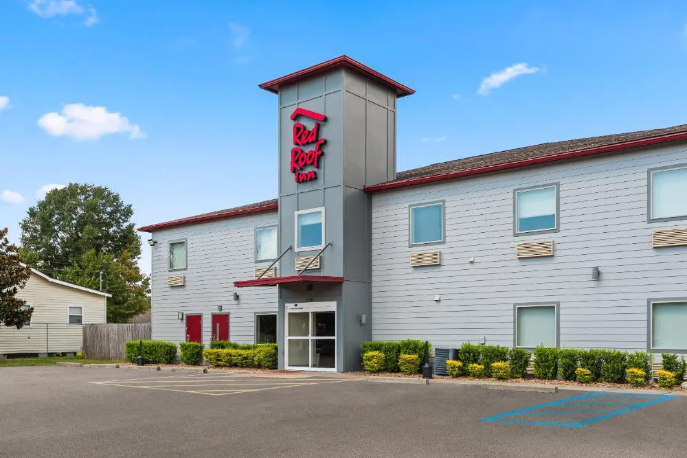 Red Roof Inn Baton Rouge hotel hero