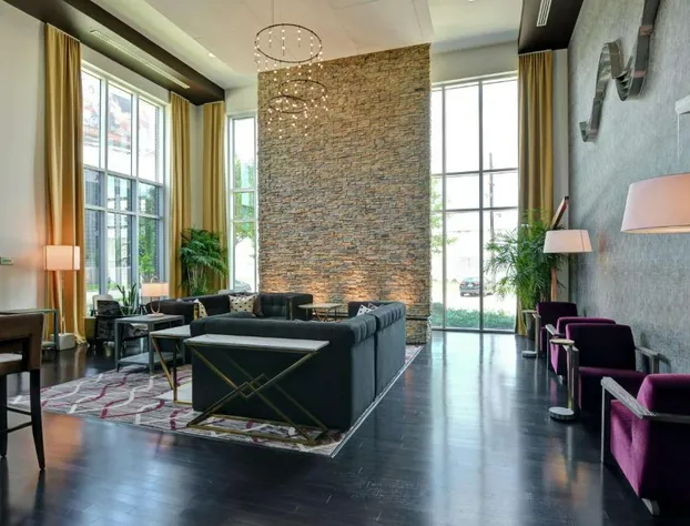 DoubleTree by Hilton Hotel Baton Rouge hotel detail image 2